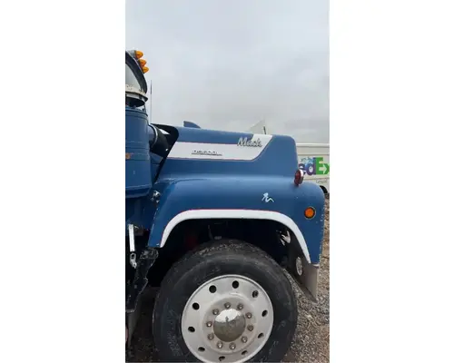 Mack RS600 Hood