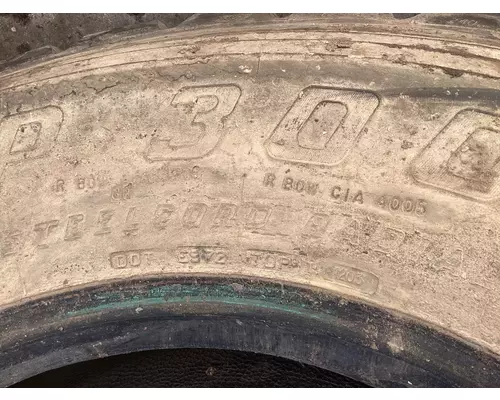 Mack RS600 Tires