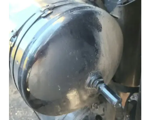 Mack RS686LST Air Tank