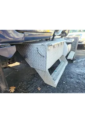 Mack RS686LST Battery Box