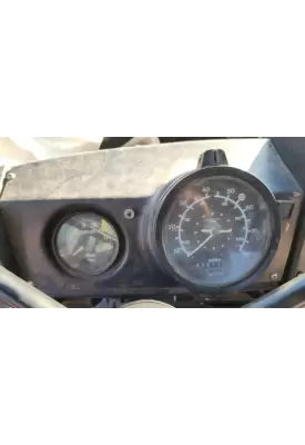 Mack RS686LST Instrument Cluster