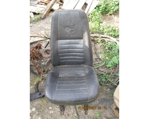 Seat, Front Mack RB688S Dixie Truck Centre
