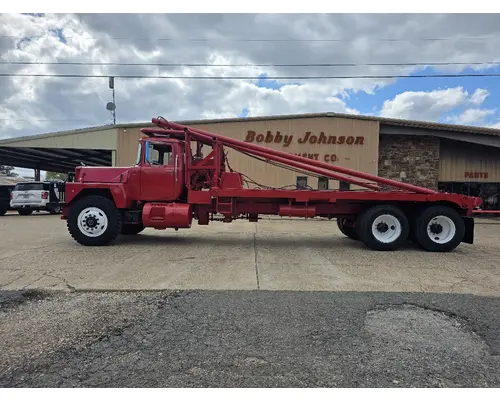 Complete Vehicle Mack RD600 SERIES Bobby Johnson Equipment Co., Inc.