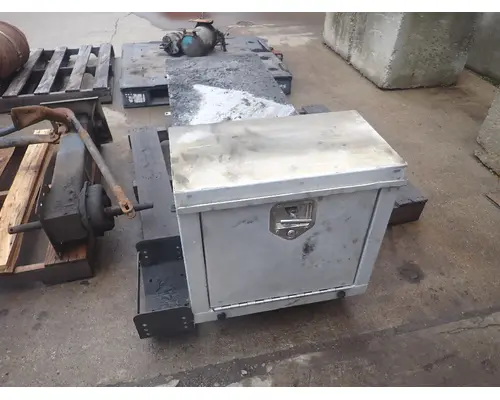 Tool Box MACK RD600 SERIES Michigan Truck Parts