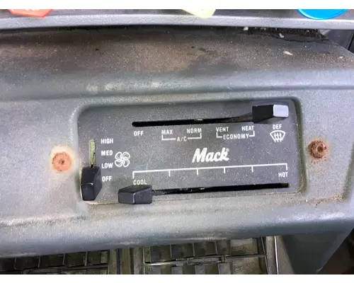 Temperature Control Mack RD600 Vander Haags Inc WM