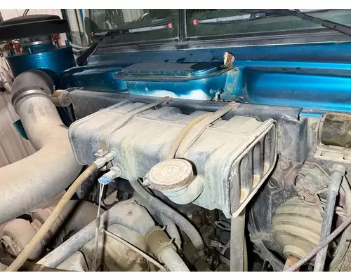Radiator Overflow Bottle Mack RD600 Vander Haags Inc Sf