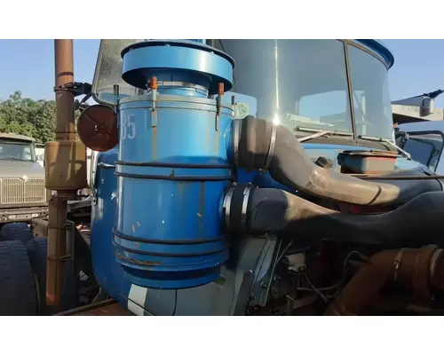 Air Cleaner Mack RD685S Complete Recycling Group LLC
