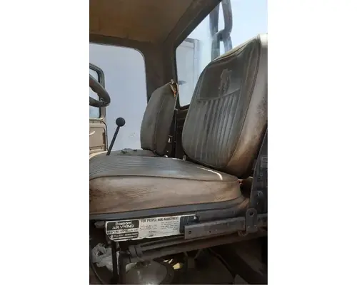 Seat, Front Mack RD685S Complete Recycling Group LLC