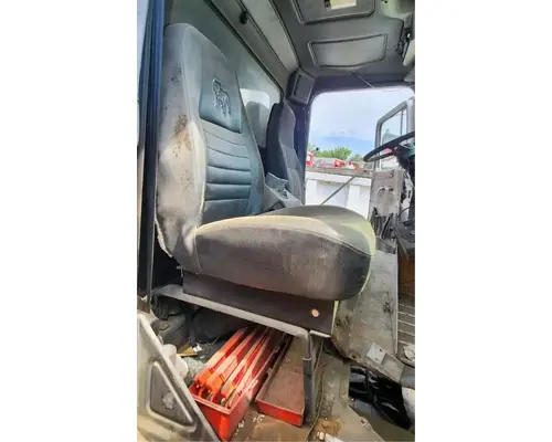 Seat, Front Mack RD688S Complete Recycling Group LLC