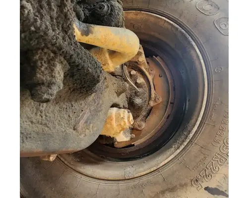 Spindle / Knuckle, Front Mack RD688S Complete Recycling Group LLC