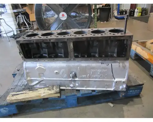 Mack Renault Cylinder Block