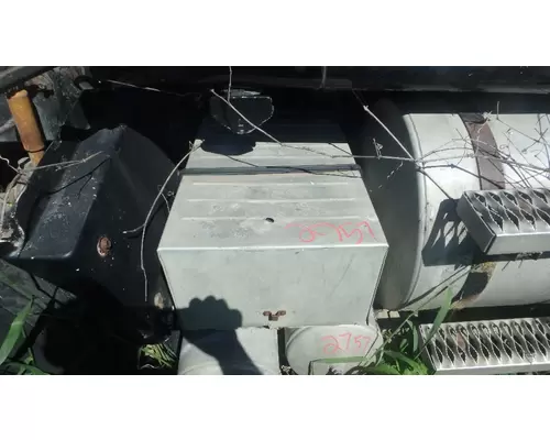 Battery Box MACK RL686LS Sam's Riverside Truck Parts Inc