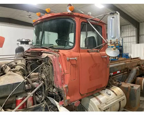 Cab Mack RS600 Vander Haags Inc Sf