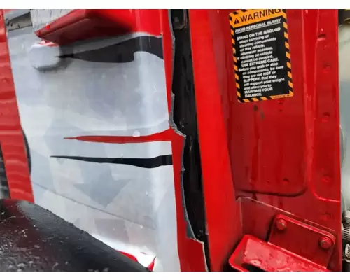 Mack TD713 Cowl