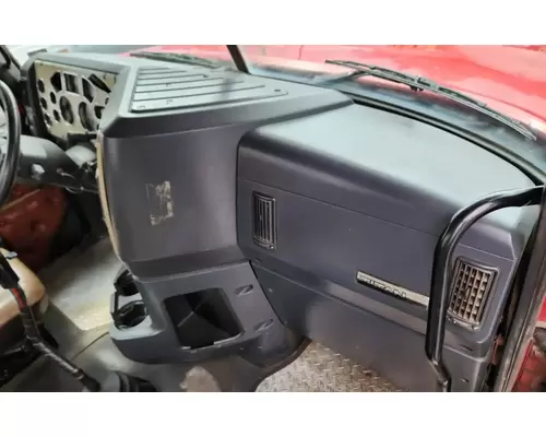 Mack TD713 Dash Assembly