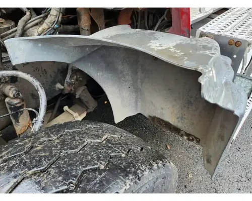 Mack TD713 Fender Extension