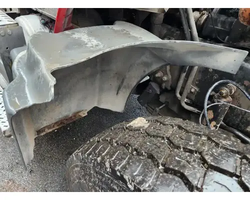 Mack TD713 Fender Extension
