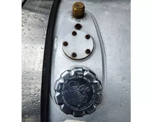 Mack TD713 Fuel Tank