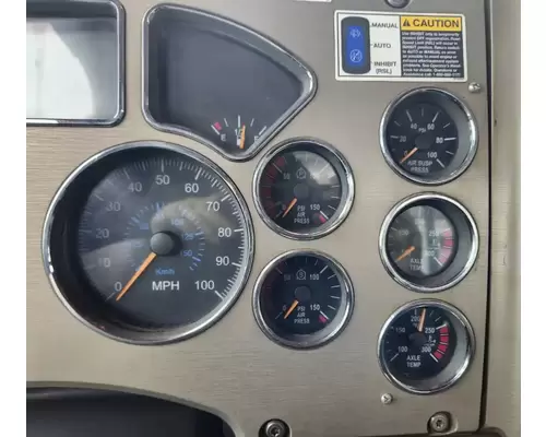 Mack TD713 Instrument Cluster
