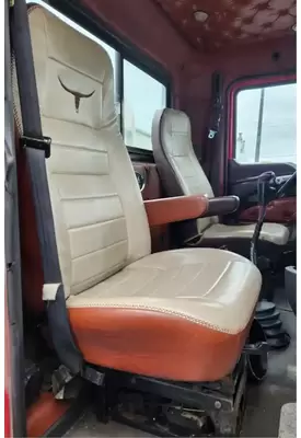 Mack TD713 Seat, Front