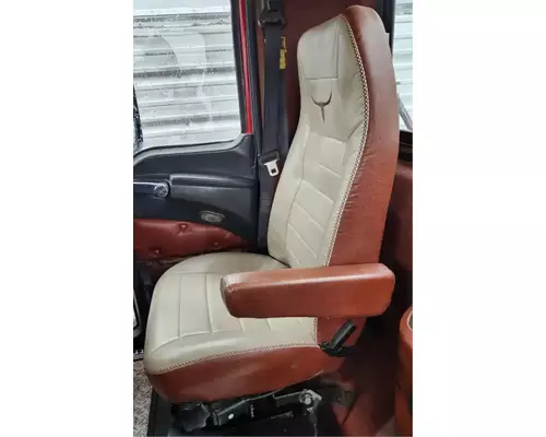 Mack TD713 Seat, Front