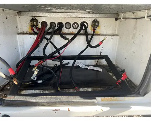 Maintainer 4300 Box  Bed