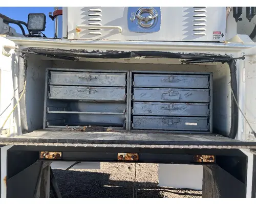 Maintainer 4300 Box  Bed