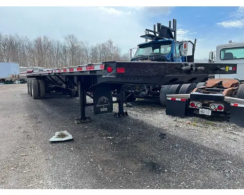 Manac FlatBed Complete Vehicle