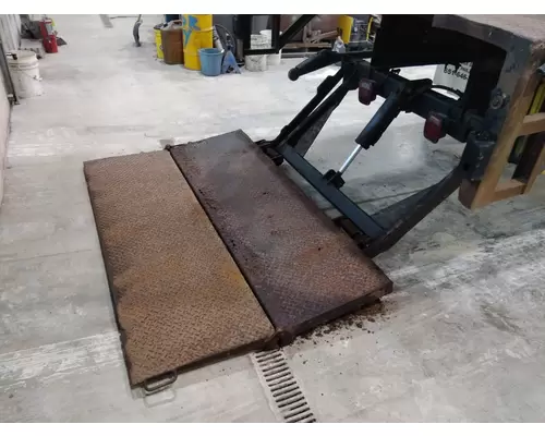 Tail Finish Panel MAXON 72-150 SERIES LKQ Thompson Motors - Wykoff