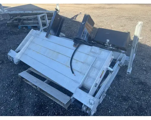 Maxon GTP 2500 Liftgate