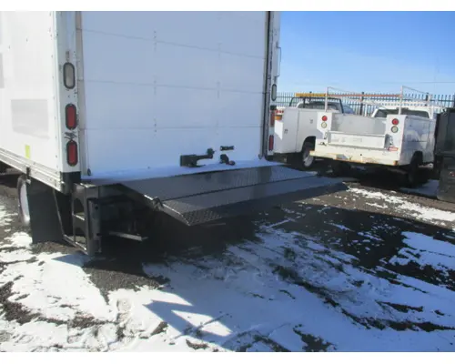 Equipment (Mounted) Maxon Liftgate DTI Trucks