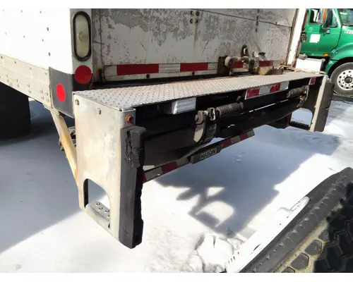 Tail Finish Panel MAXON TE-33 SERIES LKQ Heavy Truck Maryland