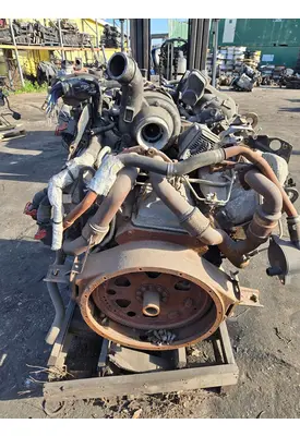 MaxxForce 7 Engine Assembly