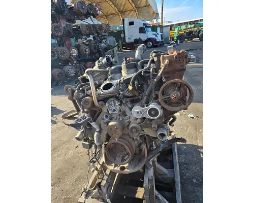 MaxxForce 7 Engine Assembly