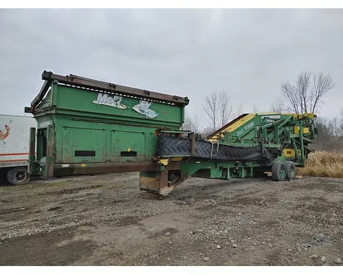 Equipment (Whole Vehicle) mccloskey Screener Truck Salvage International Inc