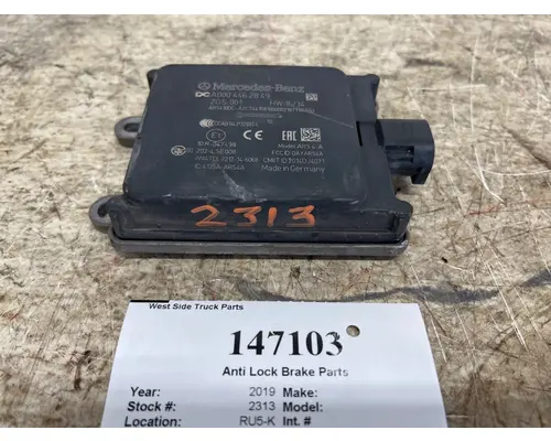 Anti Lock Brake Parts MERCEDES-BENZ A0004462849 West Side Truck Parts