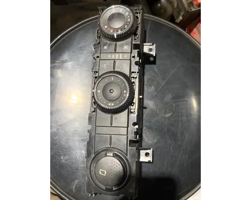 ECM (HVAC) MERCEDES-BENZ Sprinter Truck Salvage International Inc
