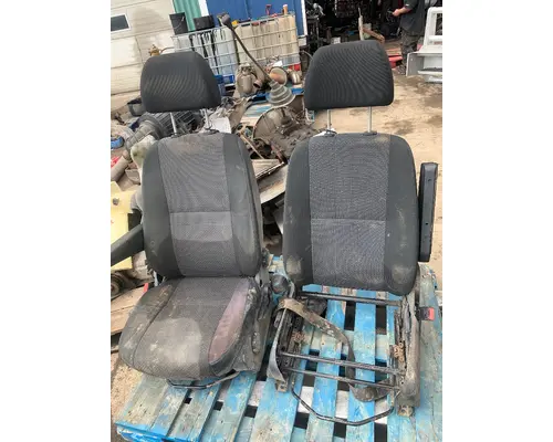 Seat, Front MERCEDES-BENZ Sprinter Truck Salvage International Inc