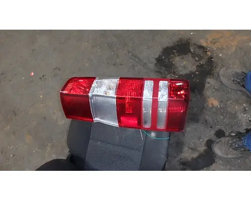 Tail Lamp MERCEDES-BENZ SPRINTER Sam's Riverside Truck Parts Inc
