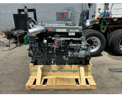 Mercedes Benz  Engine Assembly