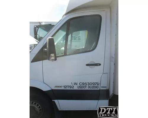 Door Assembly, Front MERCEDES-BENZ Sprinter DTI Trucks