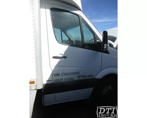 Door Assembly, Front MERCEDES-BENZ Sprinter DTI Trucks