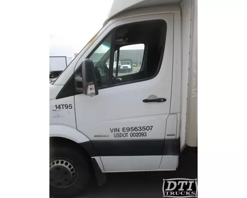 Door Assembly, Front MERCEDES-BENZ Sprinter DTI Trucks