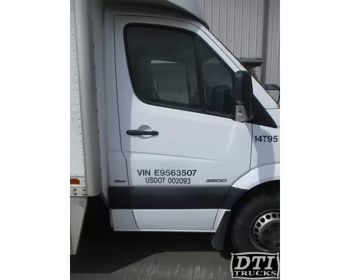 Door Assembly, Front MERCEDES-BENZ Sprinter DTI Trucks