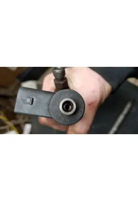 Mercedes 2.7L Fuel Injector