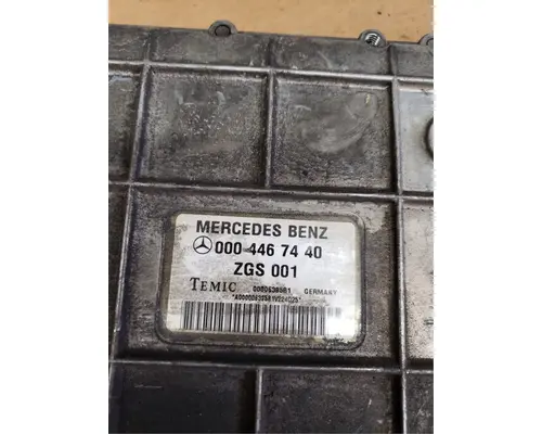Mercedes MB 906 ECM
