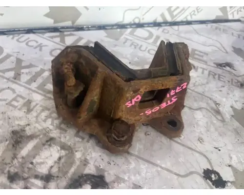 Mercedes MBE 4000 Engine Mounts