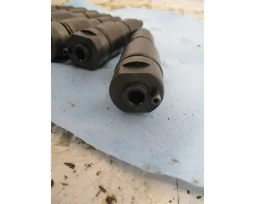 Mercedes MBE-460 Fuel Injector