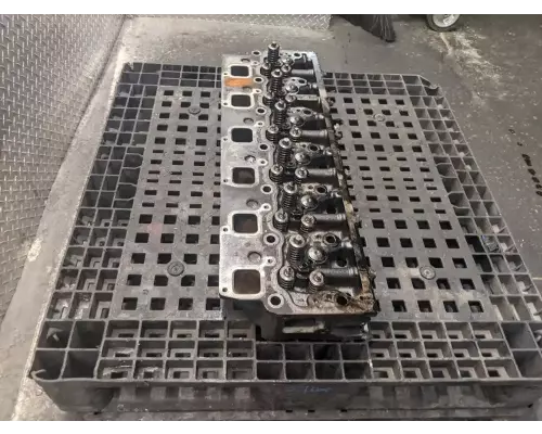 Mercedes MBE 900 Cylinder Head