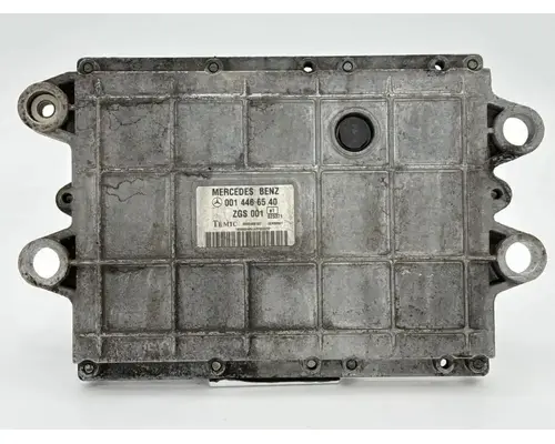 Mercedes MBE 900 ECM